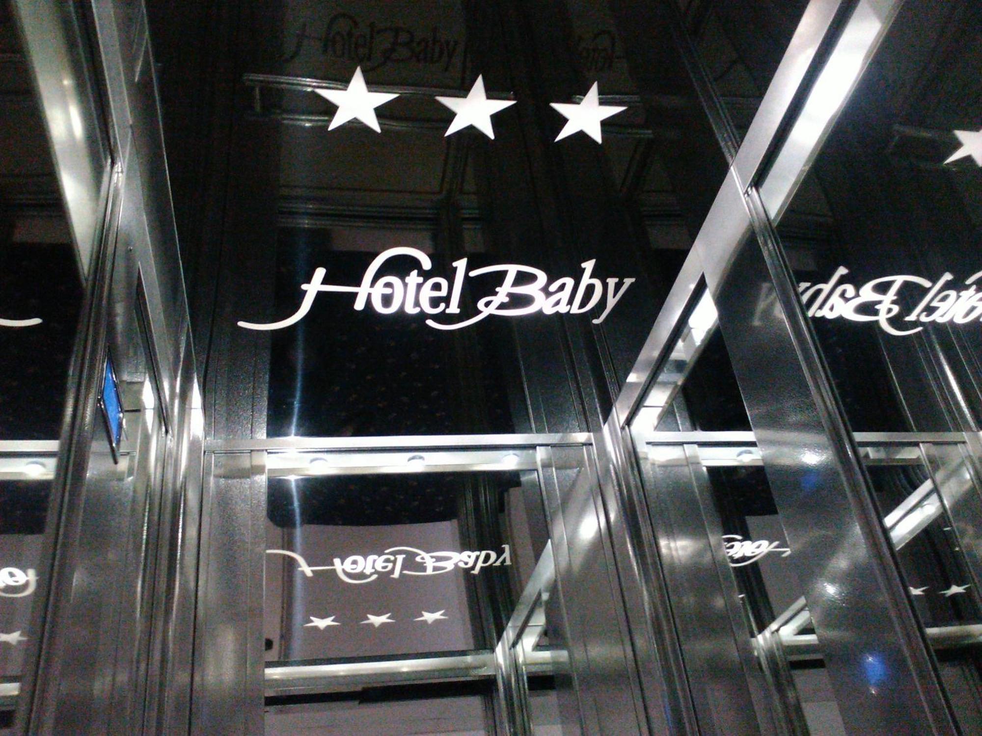 Hotel Baby B&B Морской Милан Экстерьер фото