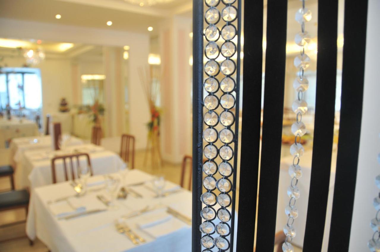 Hotel Baby B&B Морской Милан Экстерьер фото